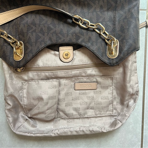 MICHAEL KORS SIGNATURE BROWN LEATHER GOLD CHAIN STRAP BAG - Picture 10 of 11